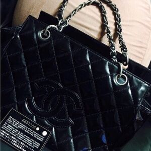 Chanel Glossy Black Quilted Shoulder Bag